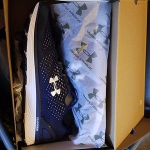 Under Armour Tennis Shoes